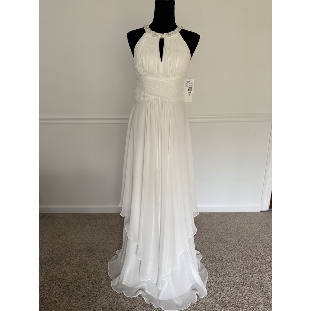 New DB Studio soft White wedding dress‎ bride Gown Beaded Neck Long Keyhole sz 4